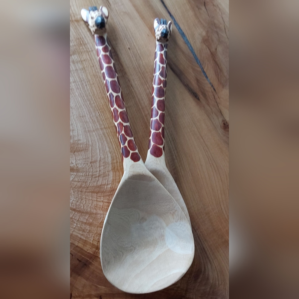 AFRICAN HANDCARVED WOODEN GIRAFFE SERVING UTENSILS